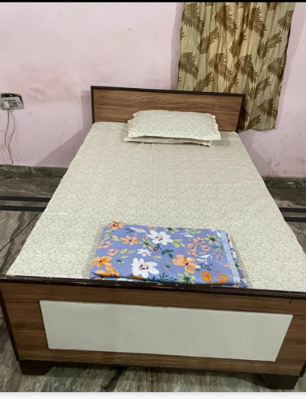 Amrit Pg For Boys