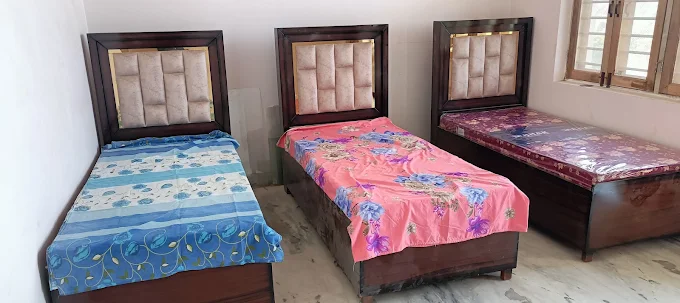 Girls PG Greater Noida