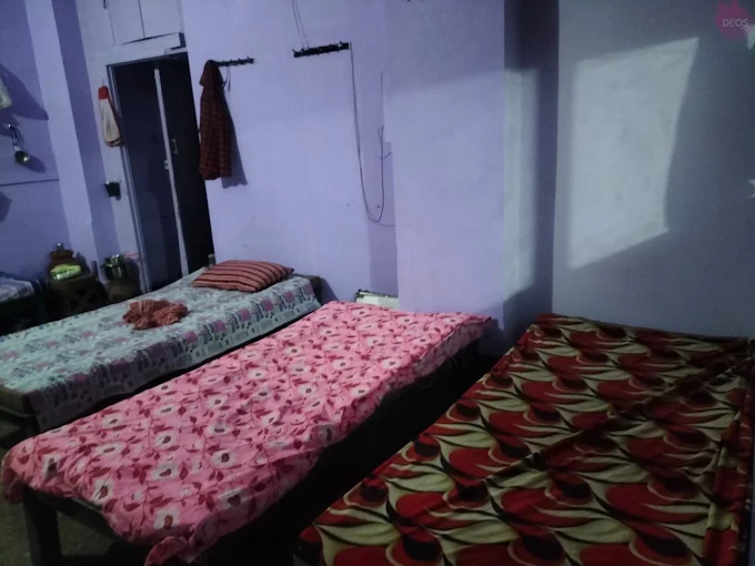 Gopal Men PG - Men pg in Burrabazar