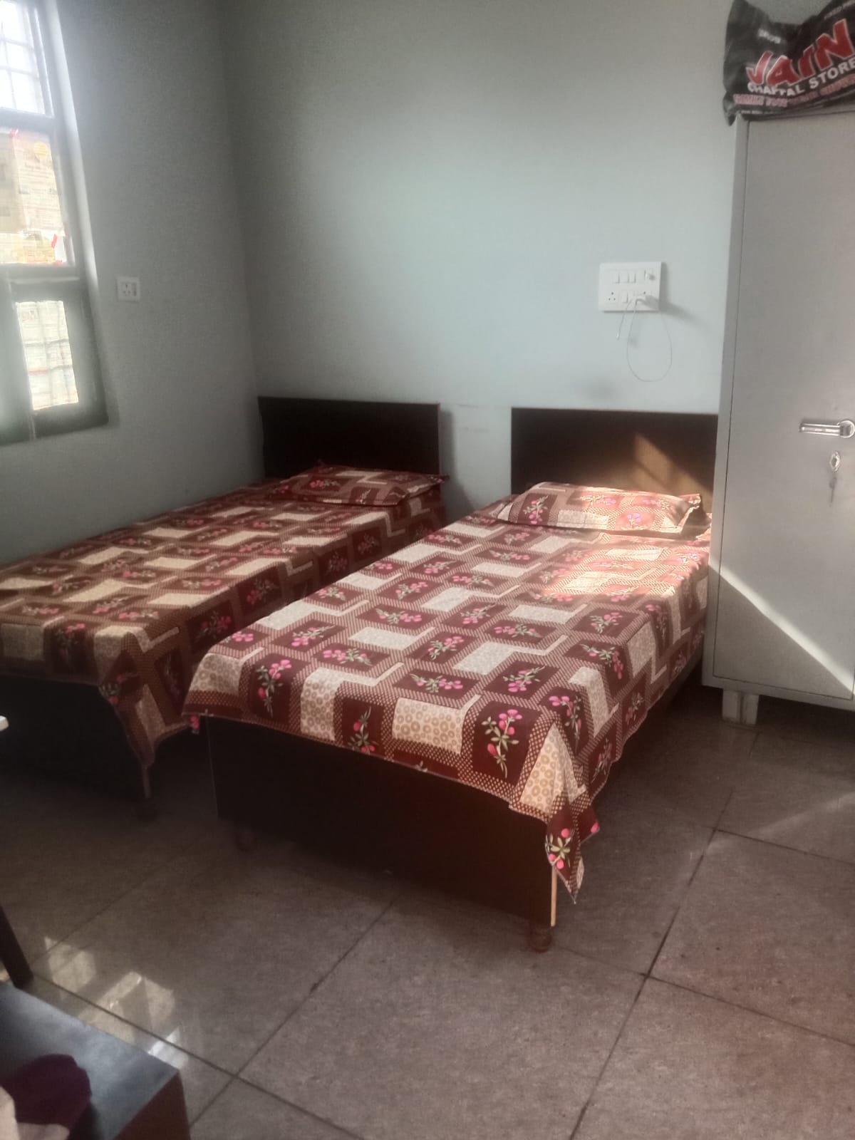 SKY HOMES PG (BOY'S & GIRL'S)